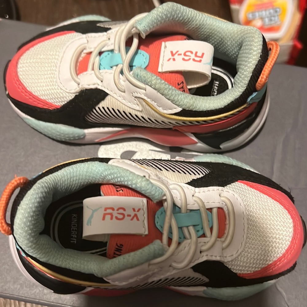 Toddler puma’s